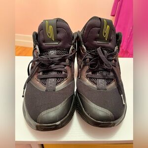 Skechers Black Athletic Shoes with Yellow Accents